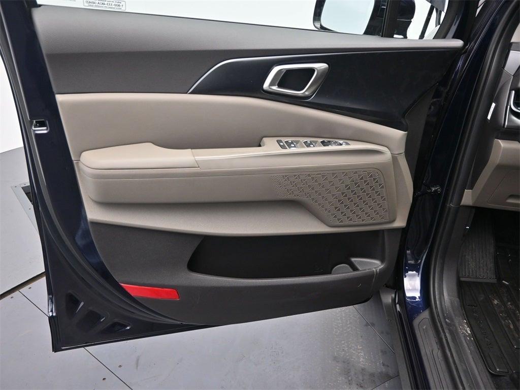 new 2026 Kia Carnival car, priced at $37,598