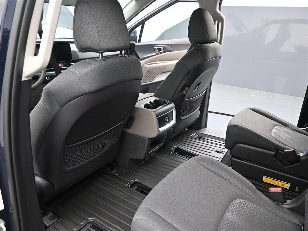 new 2026 Kia Carnival car, priced at $37,598