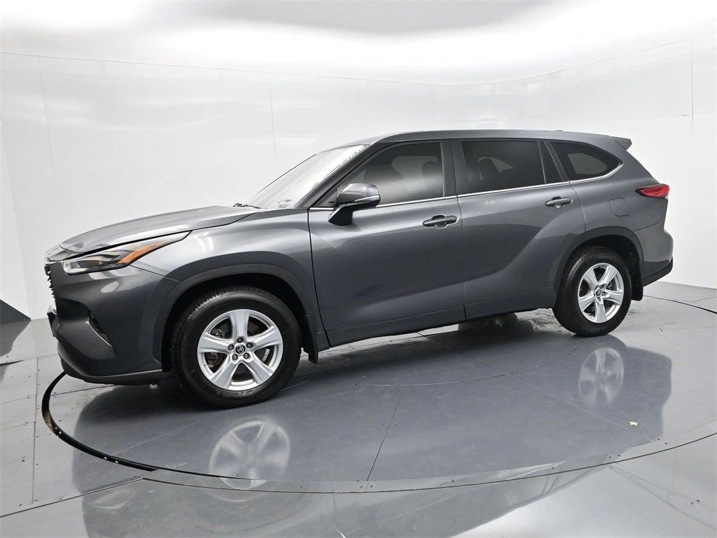 used 2023 Toyota Highlander car, priced at $26,344