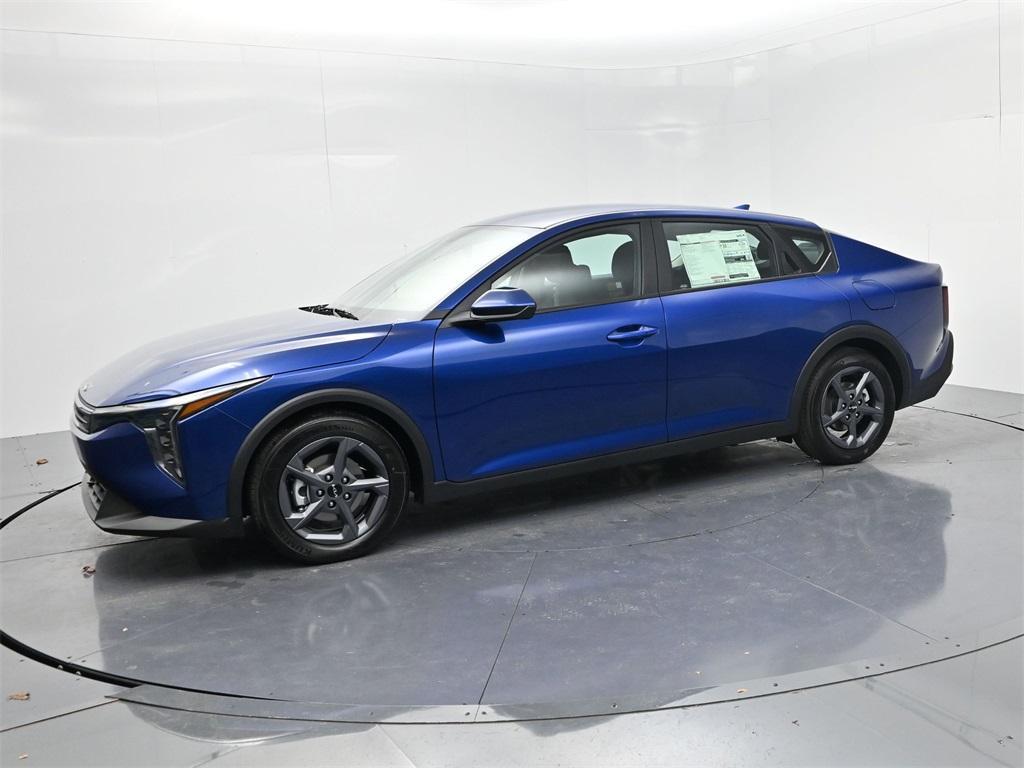 new 2025 Kia K4 car, priced at $22,999