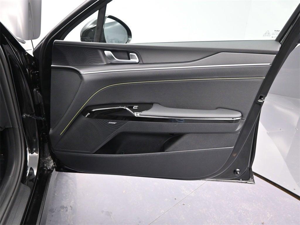 new 2026 Kia K5 car, priced at $36,918