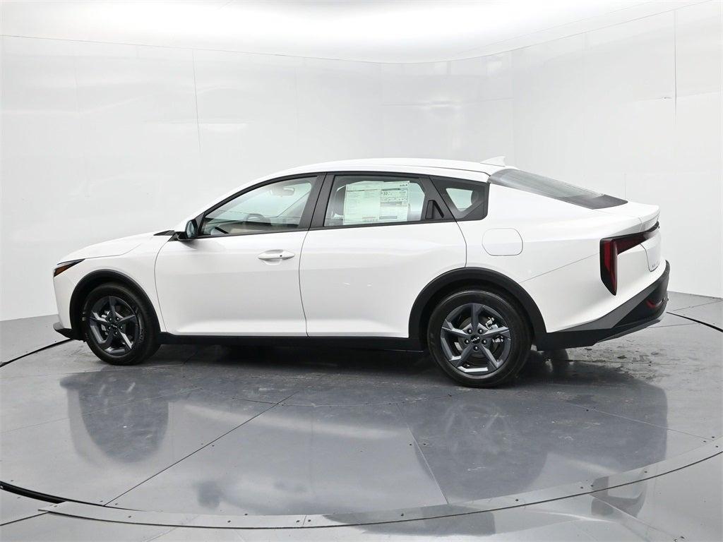 new 2025 Kia K4 car, priced at $23,366