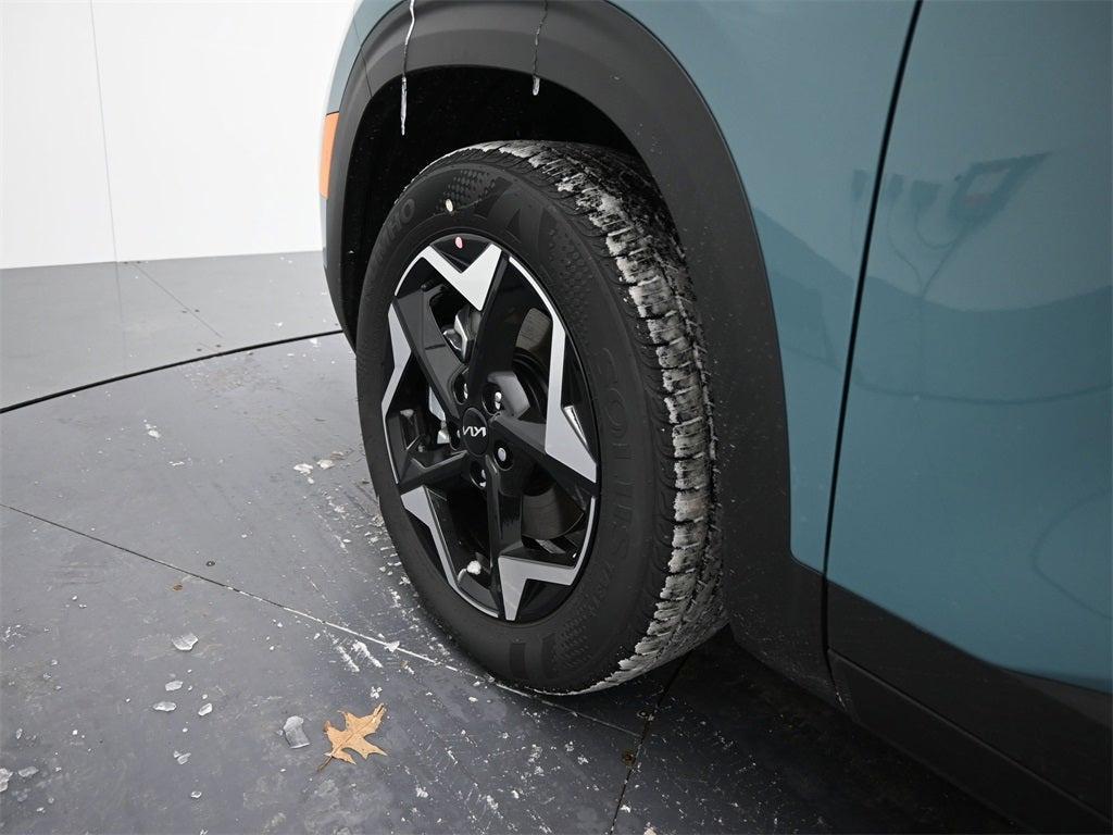 new 2026 Kia Seltos car, priced at $28,408