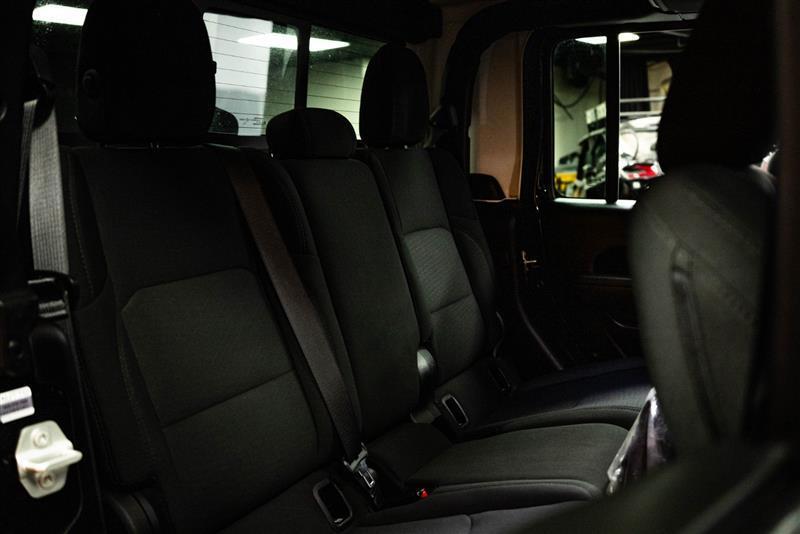 used 2023 Jeep Gladiator car, priced at $27,595