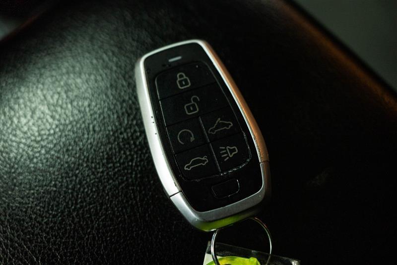 used 2023 Jeep Gladiator car, priced at $27,595