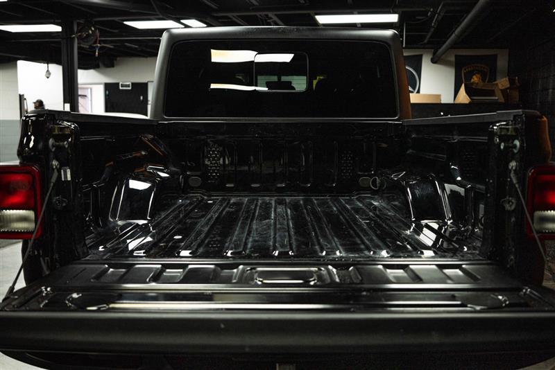 used 2023 Jeep Gladiator car, priced at $27,595