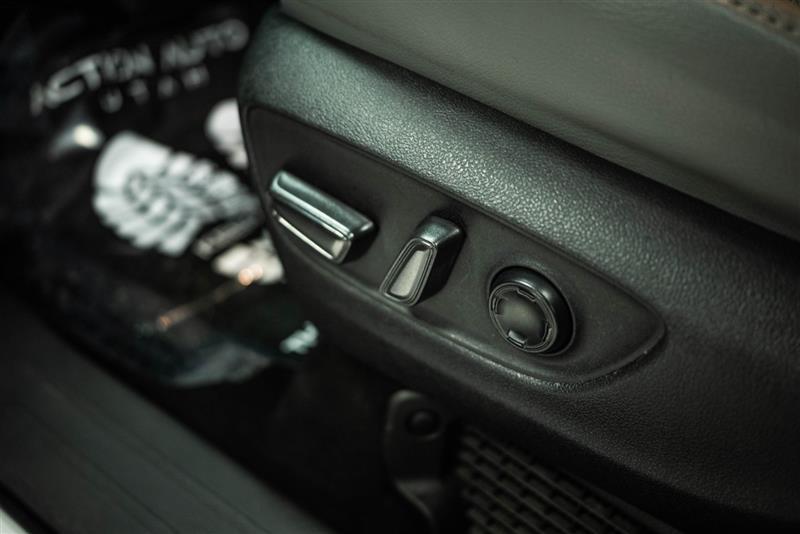 used 2022 Toyota Sienna car, priced at $35,995