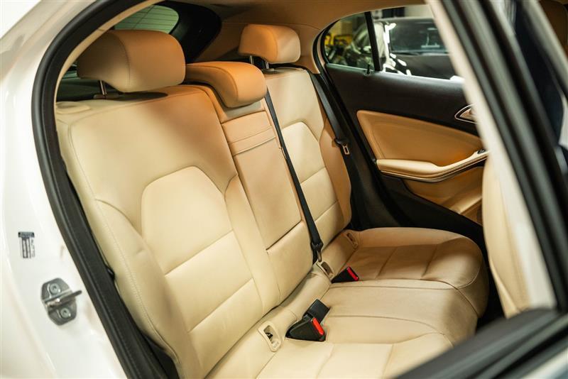 used 2020 Mercedes-Benz GLA 250 car, priced at $19,995