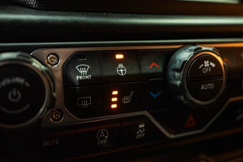 used 2021 Jeep Wrangler Unlimited car, priced at $25,345