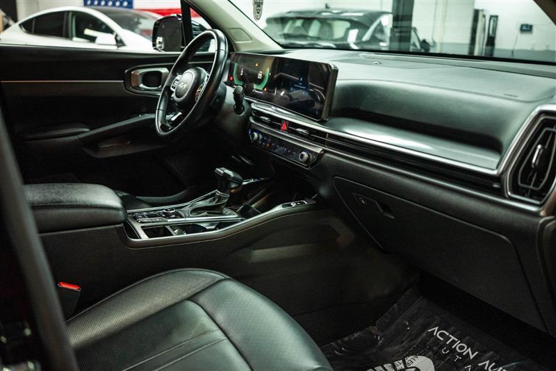 used 2024 Kia Sorento car, priced at $24,195