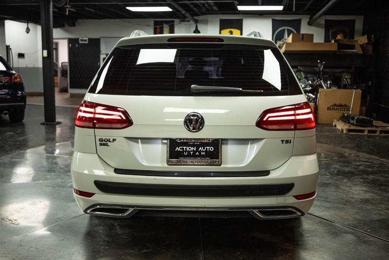 used 2018 Volkswagen Golf SportWagen car, priced at $14,995