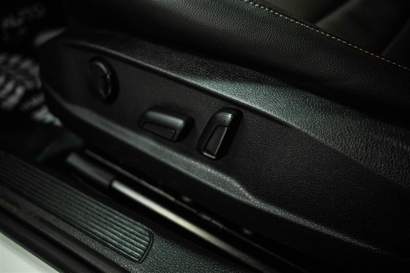 used 2018 Volkswagen Golf SportWagen car, priced at $14,995