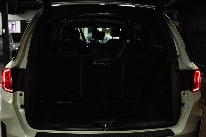 used 2025 Honda Odyssey car, priced at $39,497