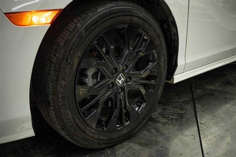 used 2025 Honda Odyssey car, priced at $39,497