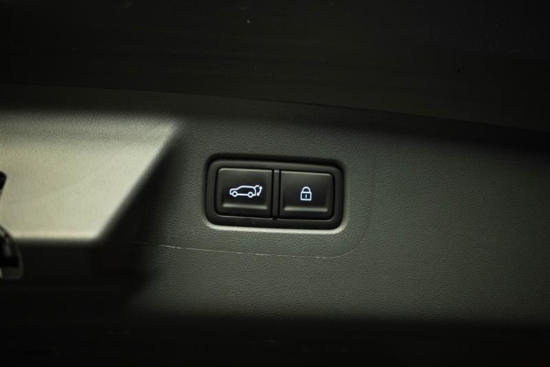 used 2025 Hyundai Santa Fe car, priced at $32,193