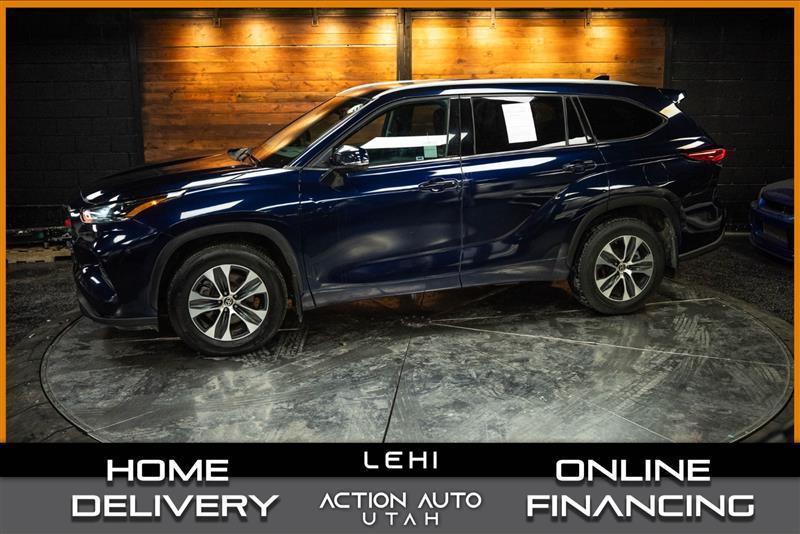used 2022 Toyota Highlander car, priced at $27,465