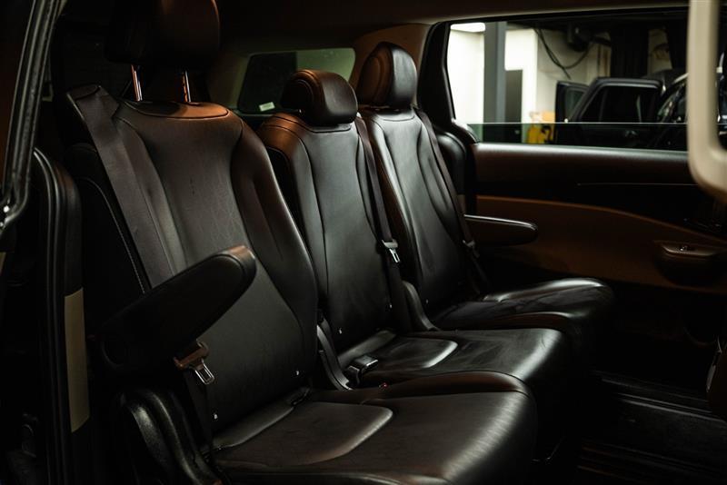 used 2025 Kia Carnival car, priced at $32,995