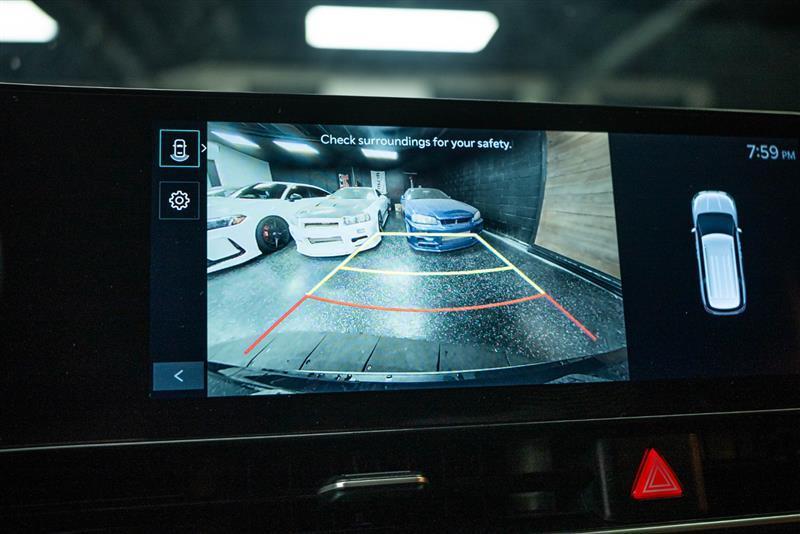 used 2025 Kia Carnival car, priced at $32,995