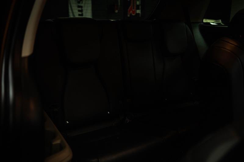 used 2025 Kia Carnival car, priced at $32,995