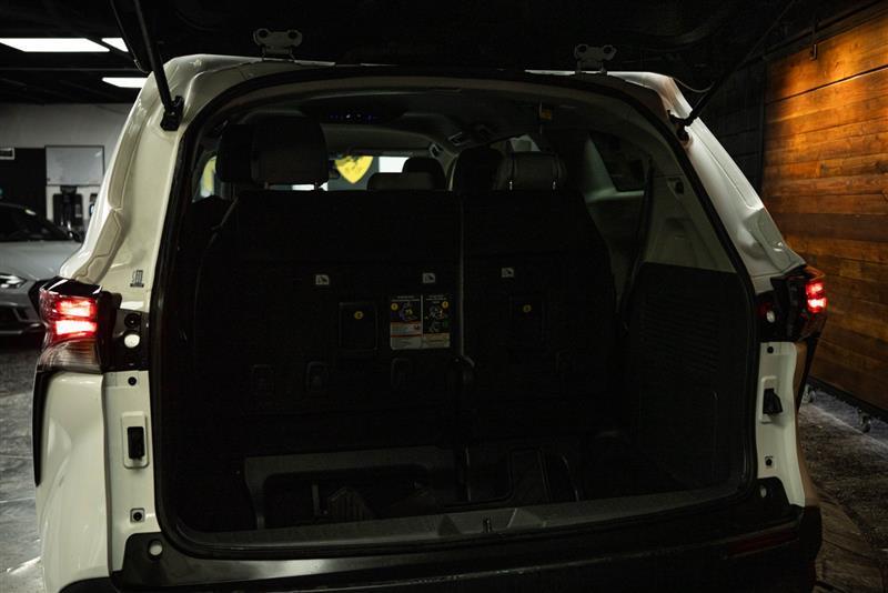 used 2022 Toyota Sienna car, priced at $29,024