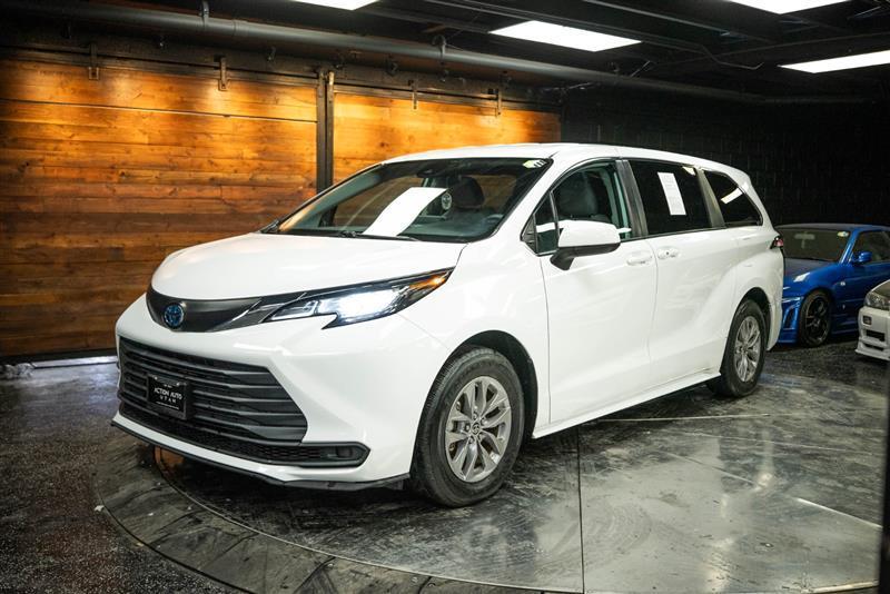 used 2022 Toyota Sienna car, priced at $29,024