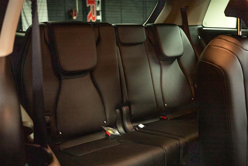 used 2026 Kia Carnival car, priced at $36,495