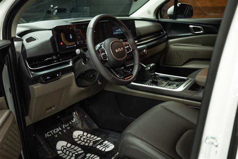 used 2026 Kia Carnival car, priced at $36,495