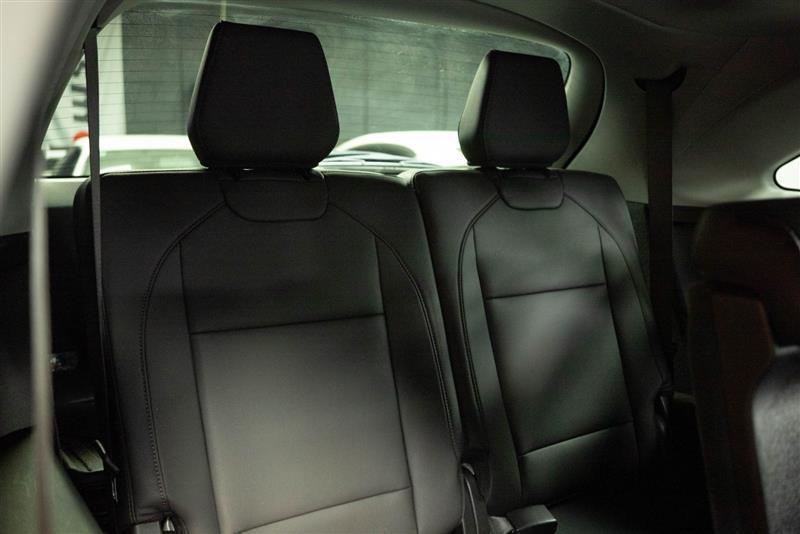 used 2014 Acura MDX car, priced at $15,995