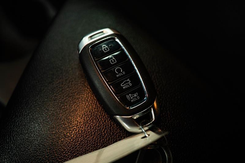 used 2022 Hyundai Elantra car, priced at $18,893