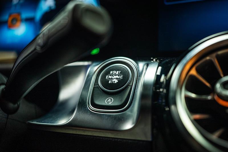 used 2020 Mercedes-Benz GLB 250 car, priced at $20,194