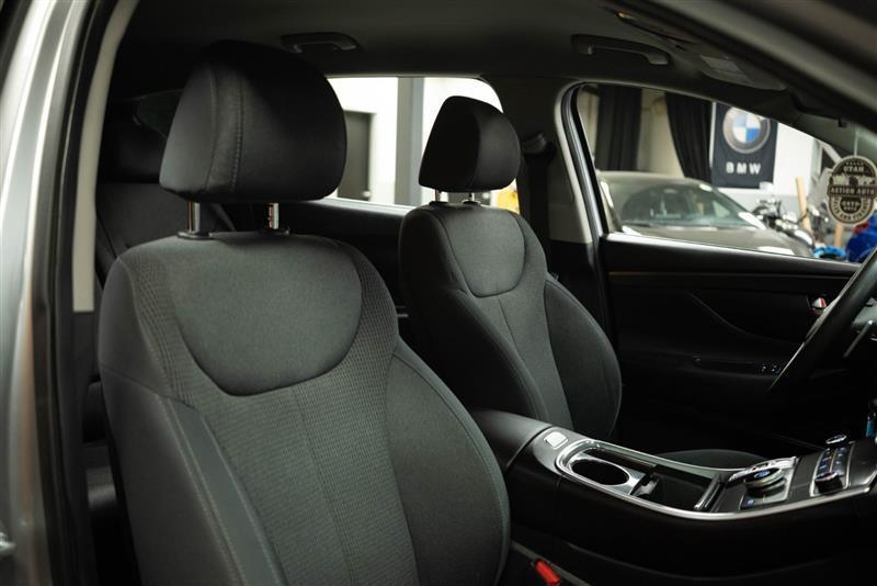 used 2021 Hyundai Santa Fe car, priced at $16,495