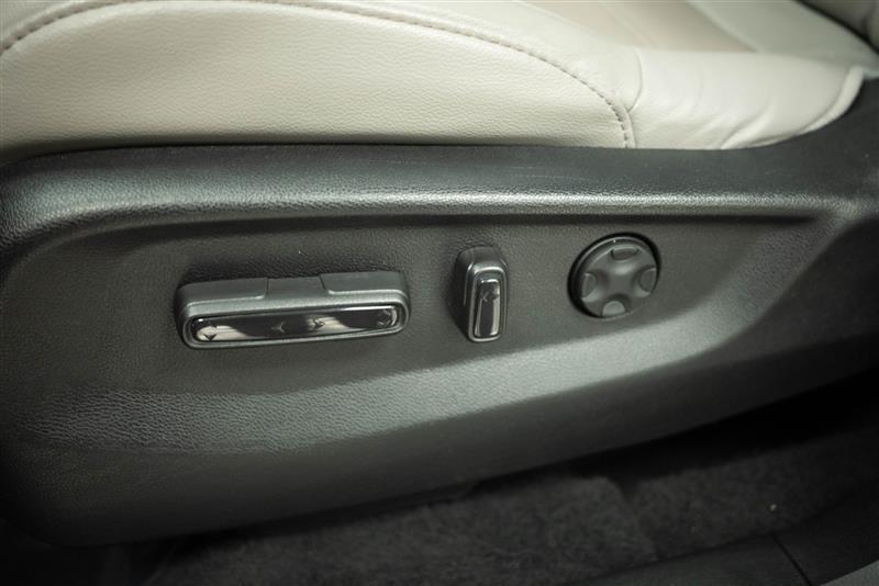 used 2022 Honda CR-V car, priced at $22,095