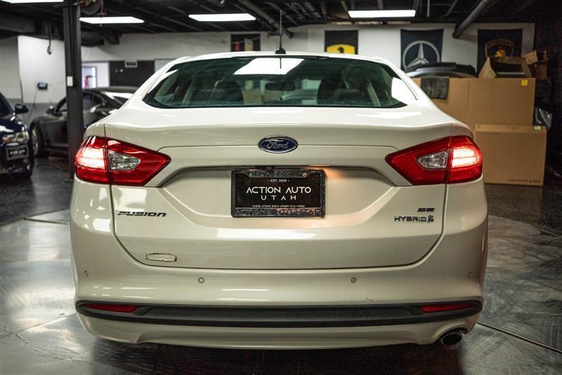 used 2015 Ford Fusion Hybrid car, priced at $5,095