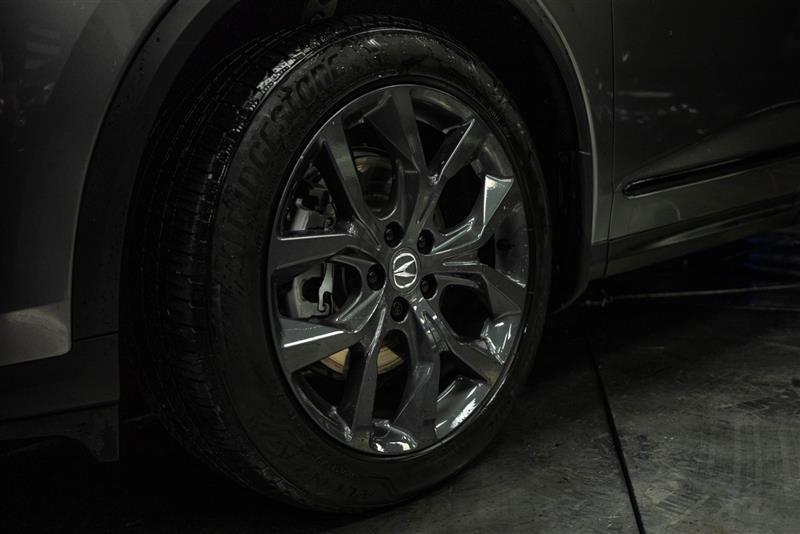 used 2024 Acura MDX car, priced at $43,995