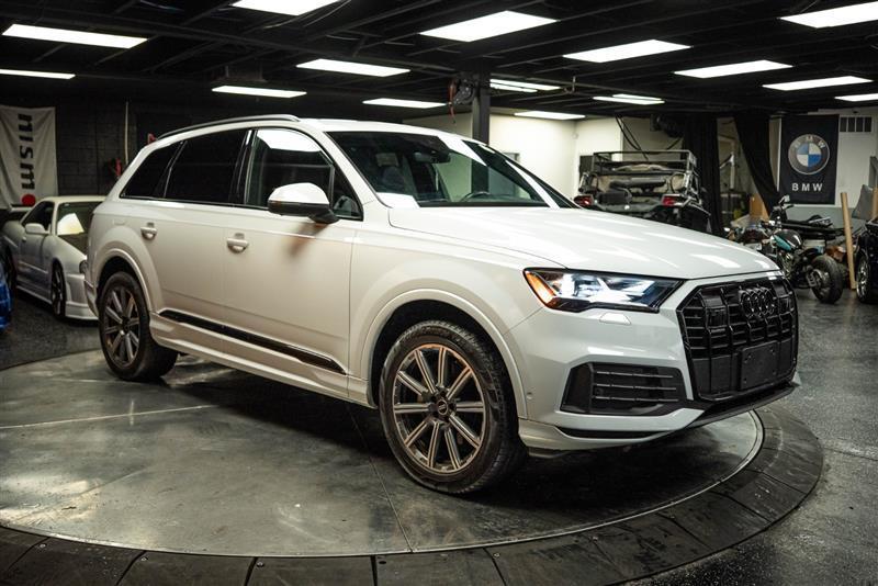 used 2022 Audi Q7 car, priced at $33,695