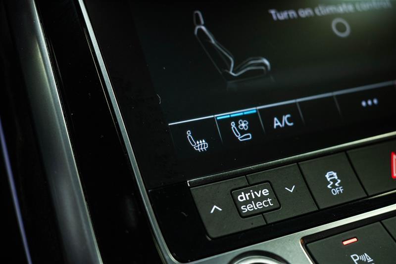 used 2022 Audi Q7 car, priced at $33,695