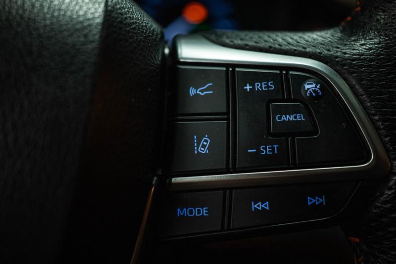 used 2022 Toyota Sienna car, priced at $37,795