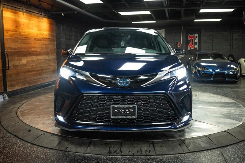 used 2022 Toyota Sienna car, priced at $37,795