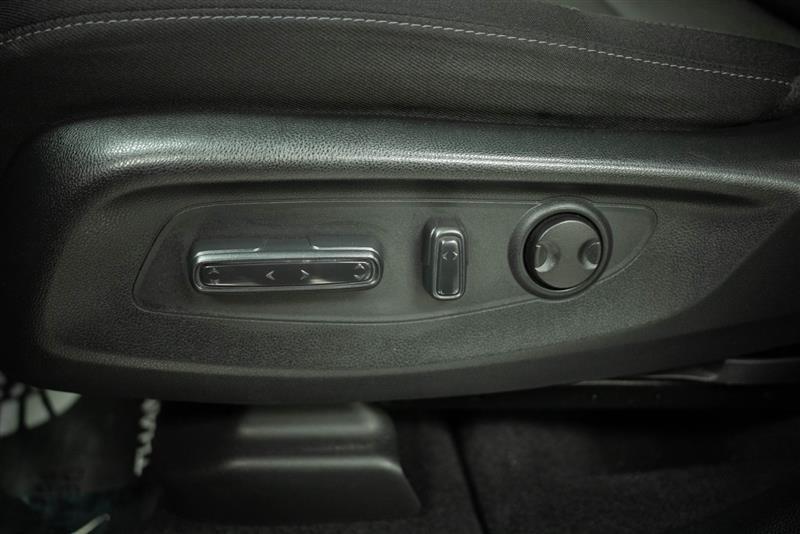 used 2024 Honda CR-V car, priced at $27,195