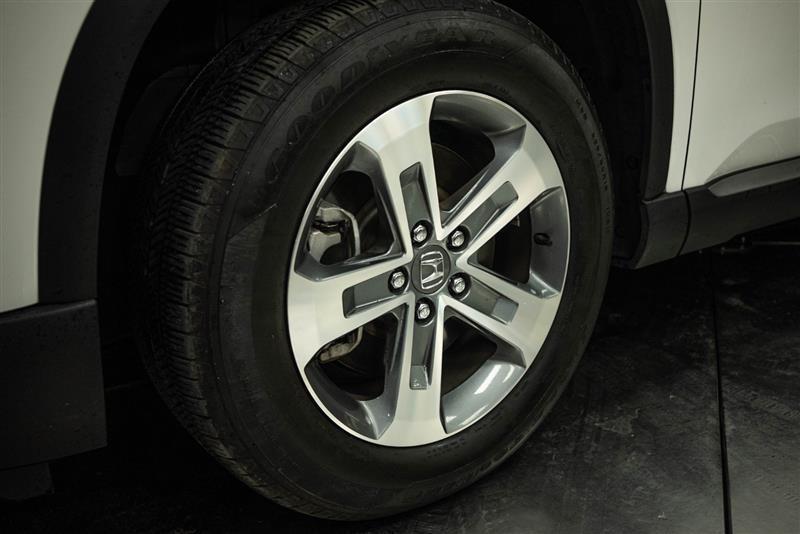 used 2024 Honda Pilot car, priced at $38,205