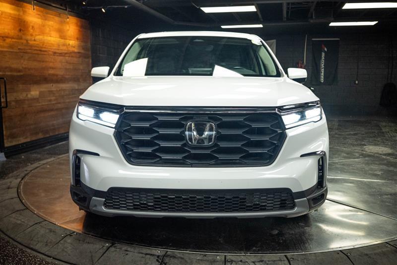 used 2024 Honda Pilot car, priced at $38,205