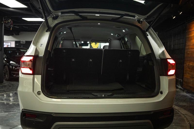 used 2024 Honda Pilot car, priced at $38,205
