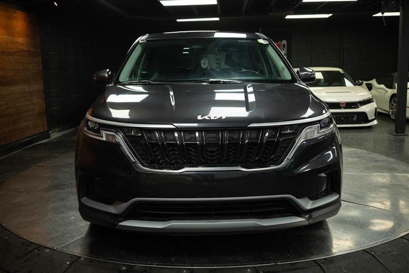 used 2024 Kia Carnival car, priced at $28,691