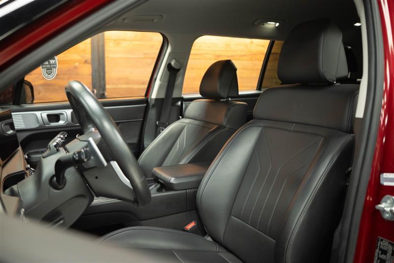 used 2024 Hyundai Santa Fe car, priced at $29,793