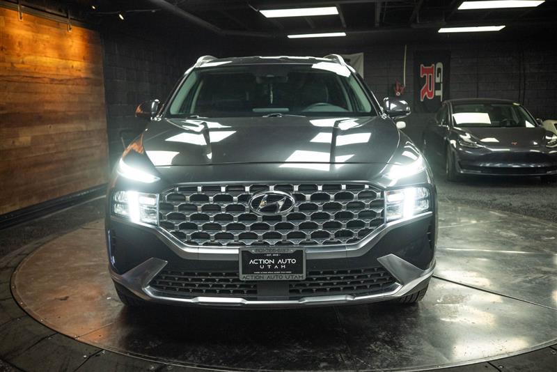 used 2021 Hyundai Santa Fe car, priced at $17,693