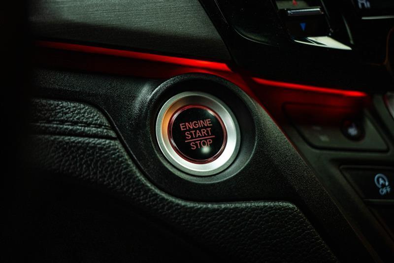 used 2025 Honda Odyssey car, priced at $38,297