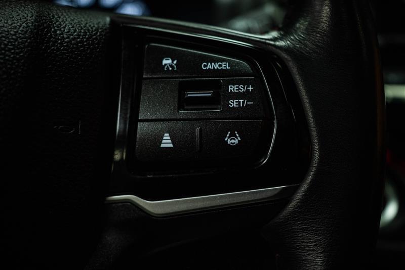 used 2025 Honda Odyssey car, priced at $38,297