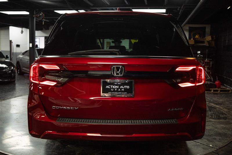 used 2025 Honda Odyssey car, priced at $38,297