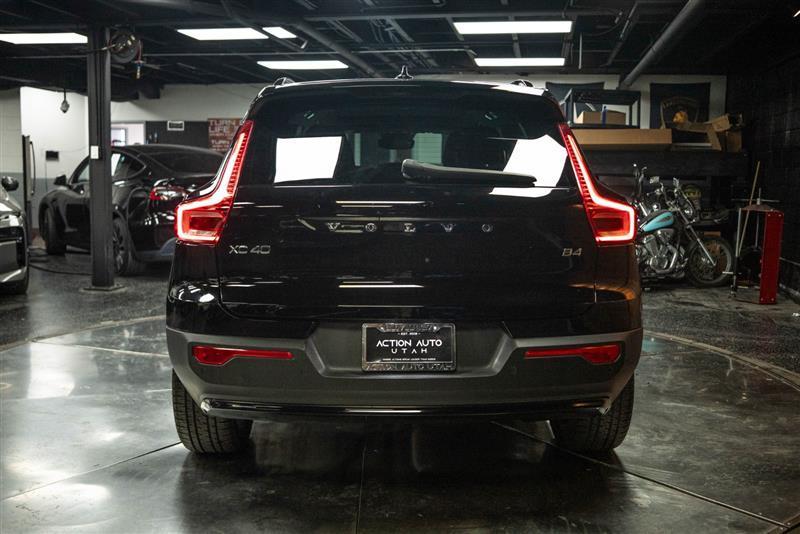 used 2023 Volvo XC40 car, priced at $25,611