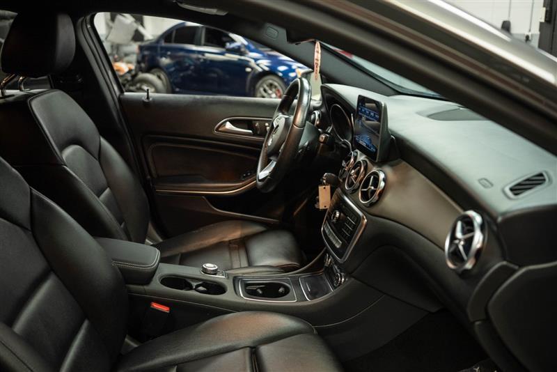 used 2018 Mercedes-Benz GLA 250 car, priced at $14,195